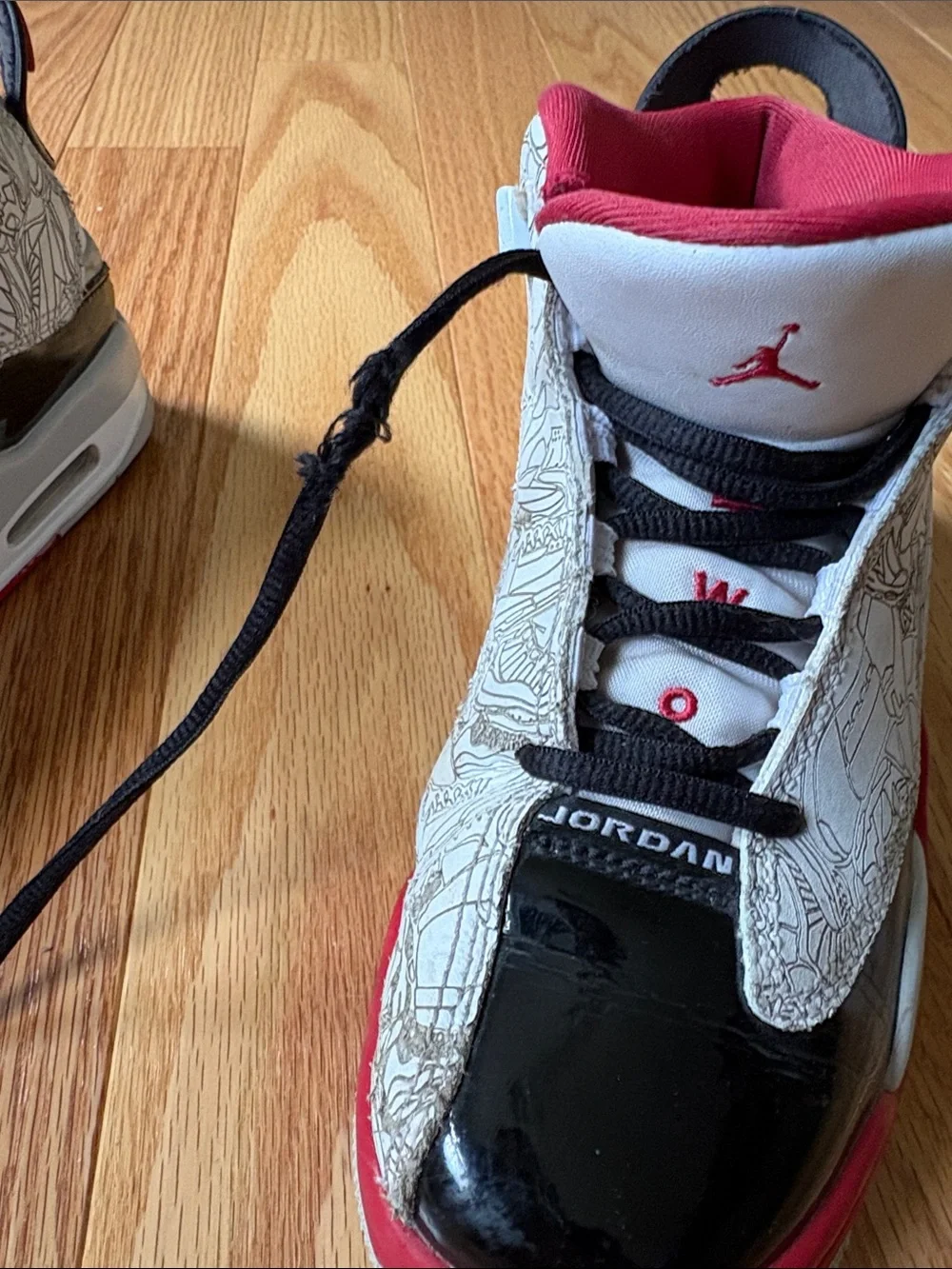 Jordan Kids' Dub Zero Varsity Red